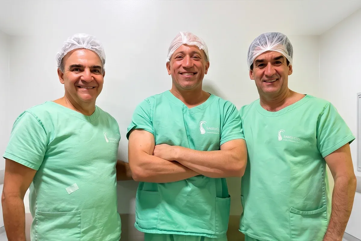 Dr. Leandro Alves de Oliveira Conduz Preceptoria em Urologia Minimamente Invasiva em Patrocínio-MG